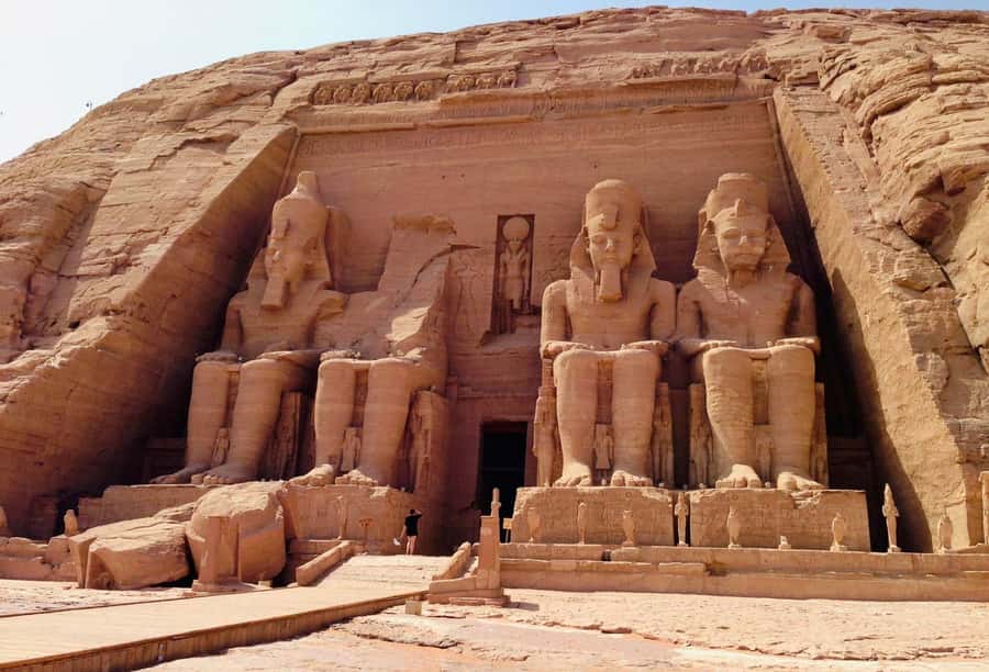 From Aswan: Abu Simbel Day Tour with Private Guide and Car - Why the private ride from Aswan is worth considering