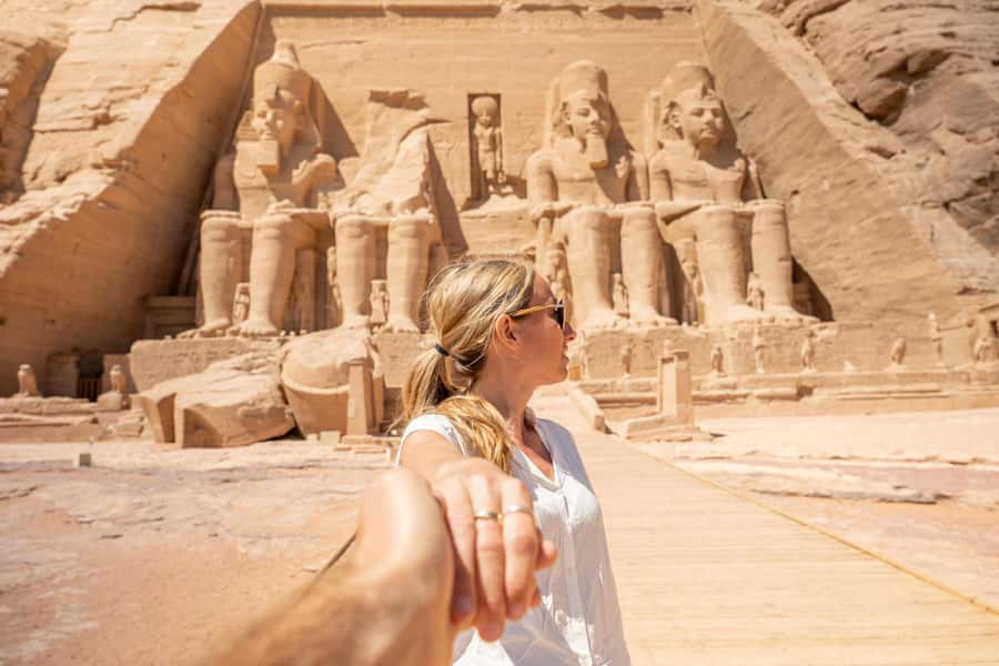 From Aswan: Abu Simbel Temple Day Trip with Hotel Pickup - The three-hour drive to Abu Simbel