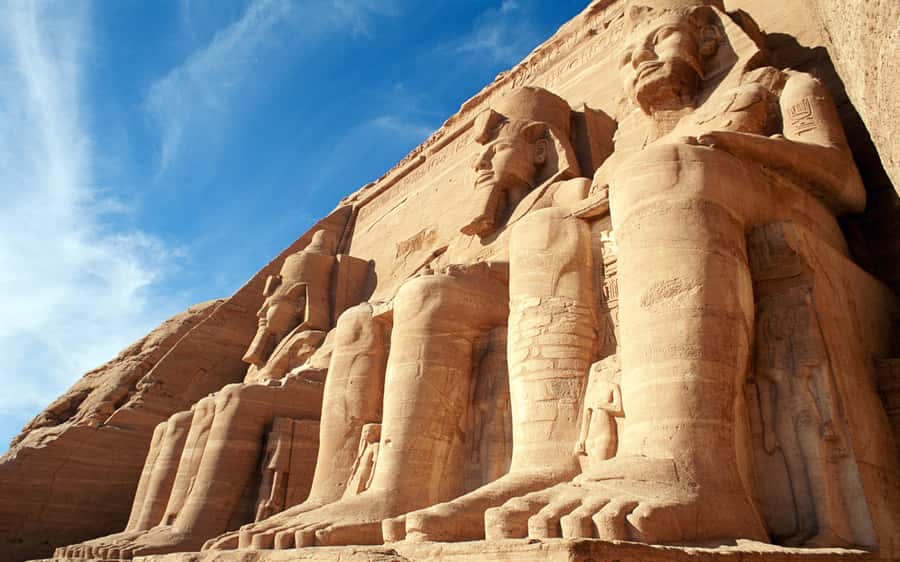 From Cairo: 4-Day Nile Cruise from Aswan to Luxor with Meals - Day three: Edfu’s Horus temple and the horse carriage