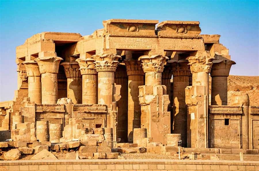 From Cairo: 4-Day Nile Cruise to Aswan w/ Balloon & Flights - Day 2: A balloon sunrise, royal tombs, and Hatshepsut