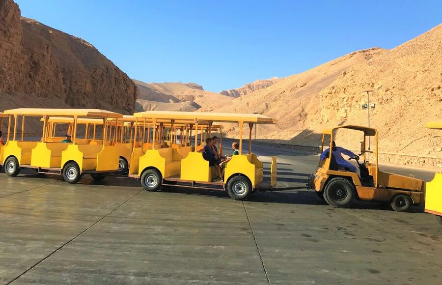 From Cairo: 5-Day Nile Cruise to Aswan & Balloon by Flights - Aswan’s dam, unfinished obelisk, and Philae