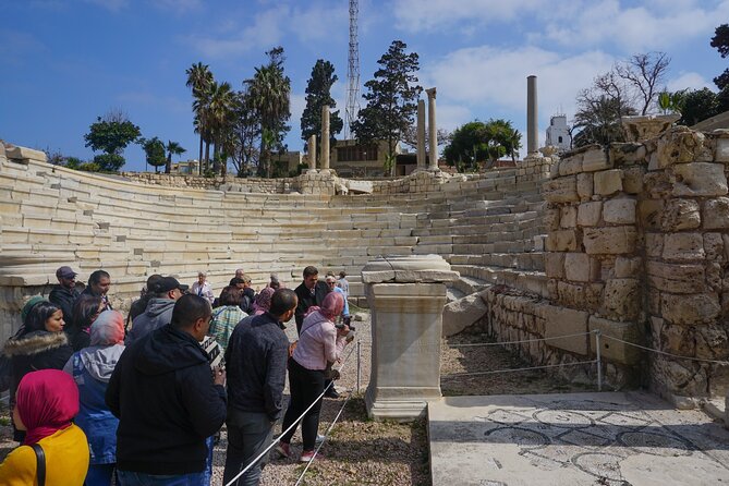 From Cairo: Alexandria Catacombs and Citadel Day Trip with Lunch - Seafood lunch and the Library of Alexandria photo stop