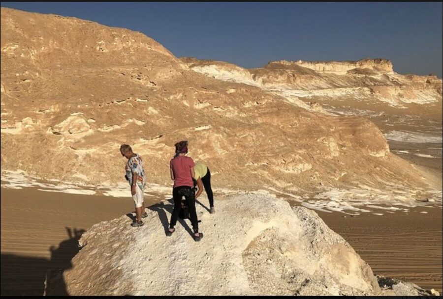 From Cairo: Bahariya Oasis and Black and White Desert Tour - Why the long drive can be worth it