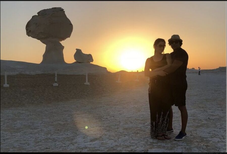 From Cairo: Bahariya Oasis and Black and White Desert Tour - Agabat Valley and the desert at its quietest