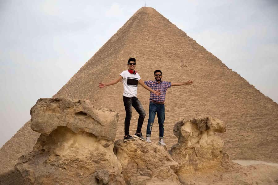 From Cairo: Half-Day Tour to Pyramids of Giza and the Sphinx - Lunch and add-ons: where the budget can shift