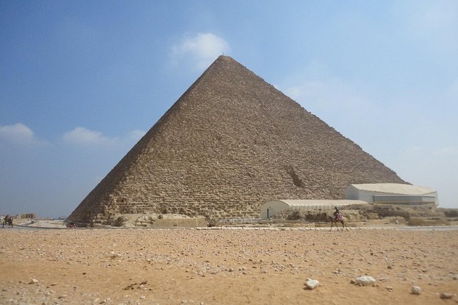 From Cairo: Private Crowd Free Half Day Pyramids Adventure - Khafre, Menkaure, and the panoramic viewpoint