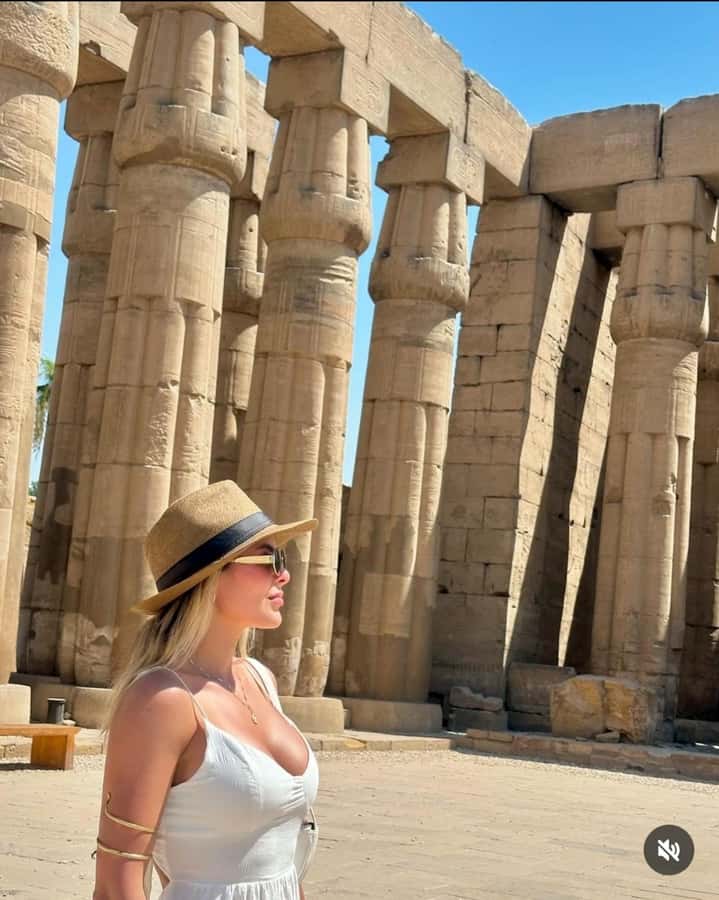 From Cairo: Trip to Luxor By Flight and King Tut Tomb Visit - Bazaars, extras, and keeping control of your day