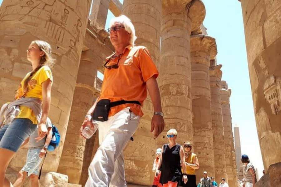 From Cairo: Trip to Luxor By Flight and King Tut Tomb Visit - Guide quality, water, and what the price buys