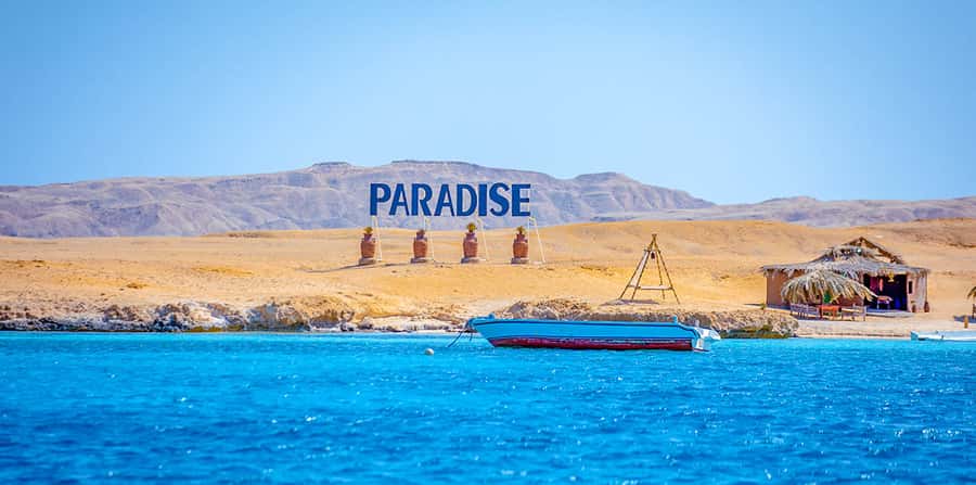 From Hurghada: Paradise Island Snorkeling Cruise with Lunch - Paradise Beach, Giftun Island, and the long island stop