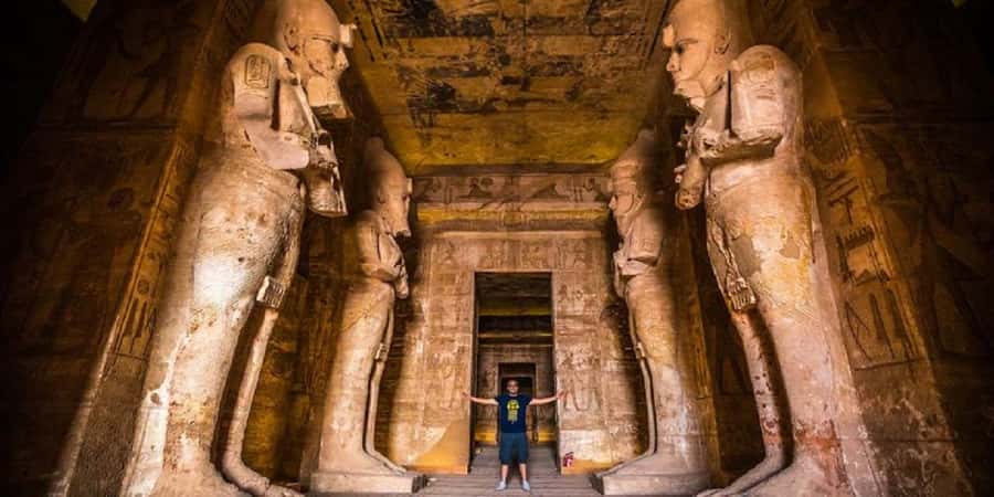 From Luxor: 3-Day Nile Cruise to Aswan with Balloon Ride - Day 1 begins above Luxor at 4:00 AM