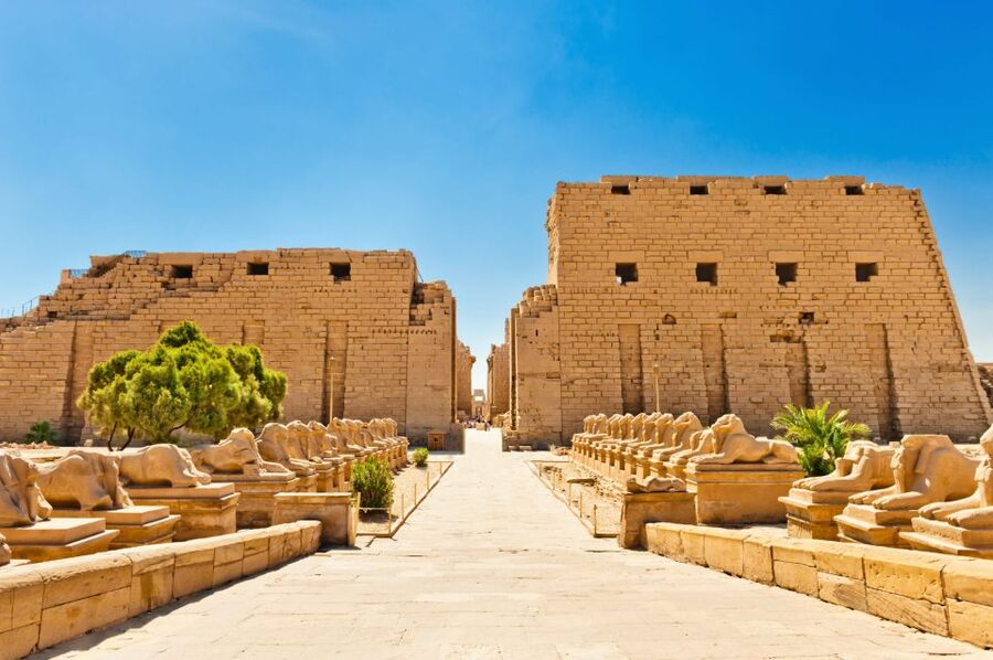 From Luxor: 3-Day Nile Cruise to Aswan with Private Guide - Day two: Edfu and Kom Ombo by horse carriage and road