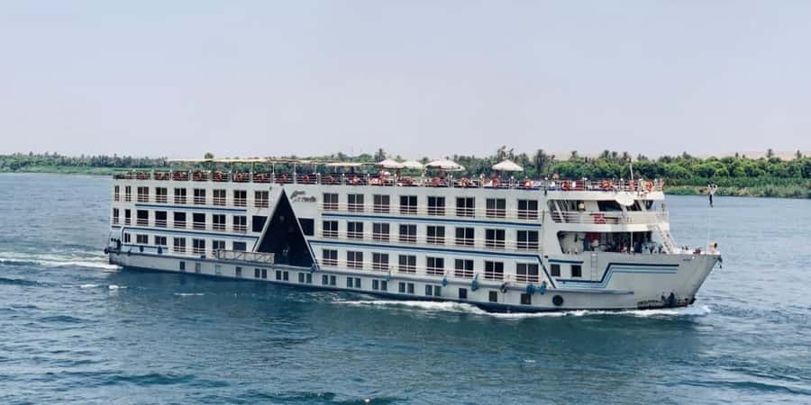 From Luxor: 3-Day Nile Cruise to Aswan with Private Guide - Day one: royal tombs before your 1:00 PM sailing