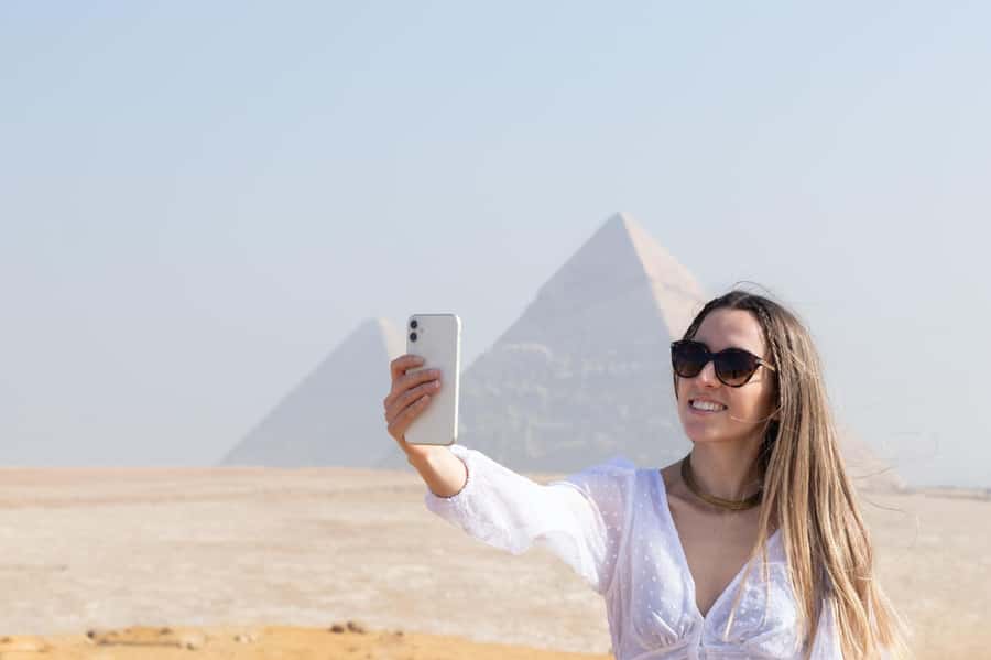 From Sharm El Sheikh: Cairo Pyramids Full-Day Tour by Plane - Lunch and the optional shopping stops