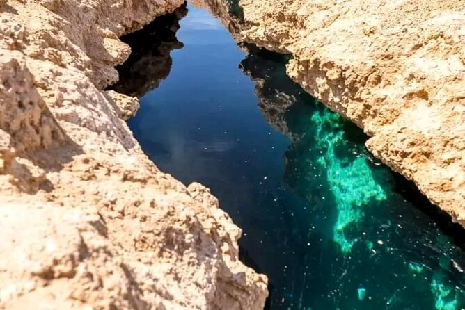 From Sharm: Ras Mohamed National Park and Magic Lake Day Tour - The ancient earthquake crack and cliff view