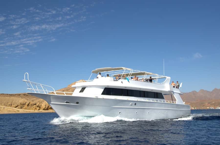 From Sharm: Ras Mohammed Cruise with Island Visit and Lunch - What your six to seven hours look like