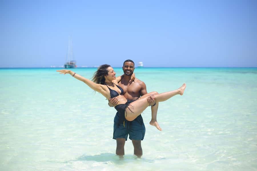 From Sharm: White Island and Ras Mohamed Snorkeling Trip - Crowds, weather, and realistic expectations