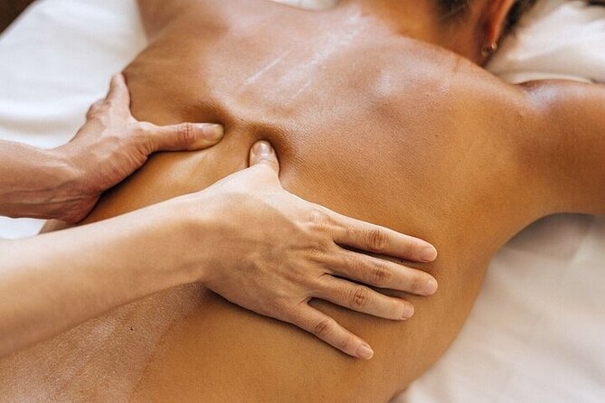Full Body Massage 1 hour with Steam,Jacuzzi and Sauna in Hurghada - Arriving, changing, and getting settled