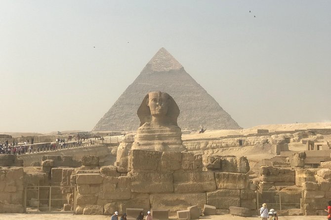 Full-Day Giza Pyramids and Egyptian Museum Private Tour - The three hours around the Giza Pyramids