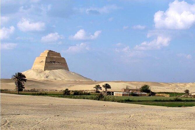 Full Day Guided tour to the Pyramids, Sphinx, Meidum And Dahshur - Should you book this pyramid tour?