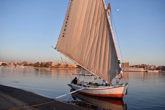Full-Day Private Tour to Luxor from Hurghada with Lunch - Valley of the Kings: three tombs in two hours