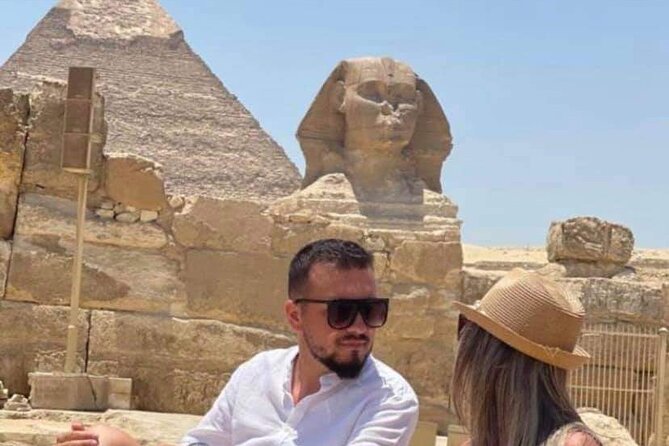 Full-Day Pyramids of Giza Tour from Hurghada - The Great Sphinx and its famous profile