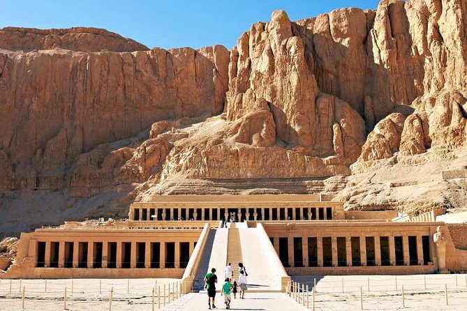 Full-Day Small-Group Luxor Tour from Hurghada with Lunch & Entrance Fees - Karnak Temple and the forest of columns