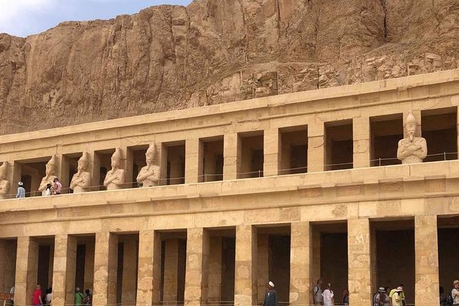 Full Day Tour to East and WestBanks of Luxor (Private) - The Valley of the Kings, 90 minutes underground