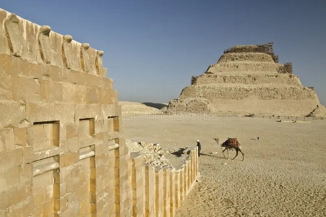 Full-Day Tour to Giza Pyramids, memphis and Sakkara Step Pyramid - Lunch and the midday pause