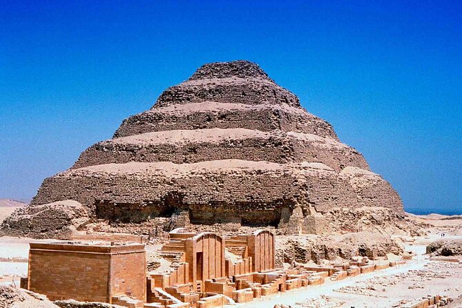 Full-Day Tour to Giza Pyramids, memphis and Sakkara Step Pyramid - Starting at the Pyramids of Giza