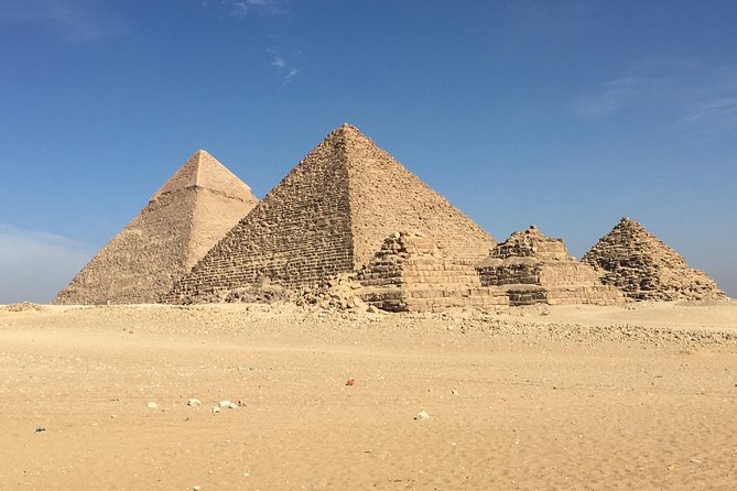 Full day tour to Giza Pyramids, Memphis, Sakkara & Dahshur with private guide - The private vehicle and guide make the difference