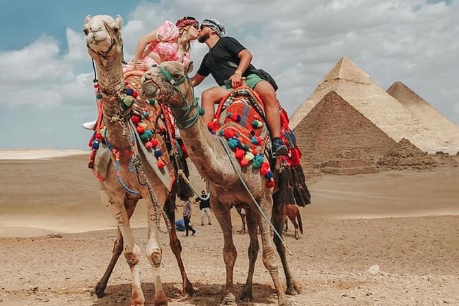Full-Day Tour to Giza Pyramids Saqqara Memphis Sphinx Private - Guide quality and the human side of the day