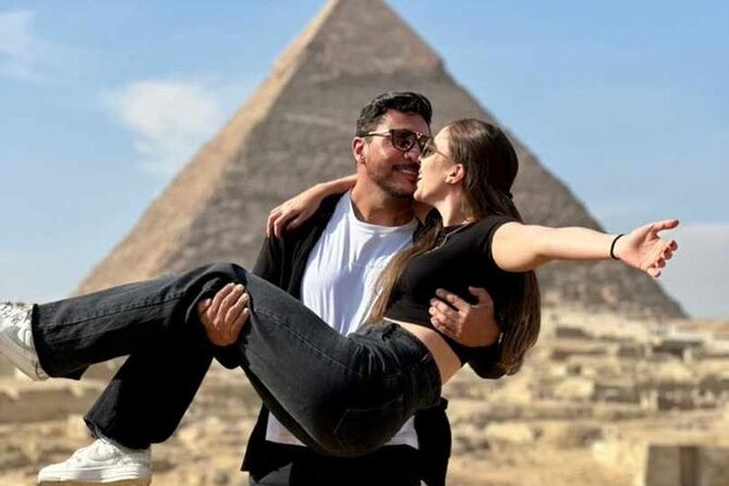 Full day Tour to Giza Pyramids, Sphinx and Saqqara - Reaching the Giza Pyramids with a guide