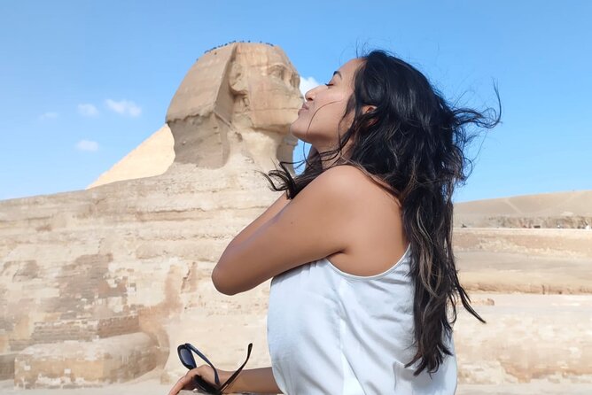 Full day tour to Giza pyramids, Sphinx, Memphis and Saqqara - Meeting the Great Sphinx up close