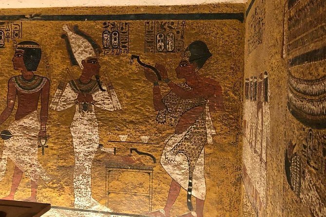 Full-Day Trip from Hurghada to Luxor and the Valley of the Kings - Hatshepsut’s temple beneath the cliffs