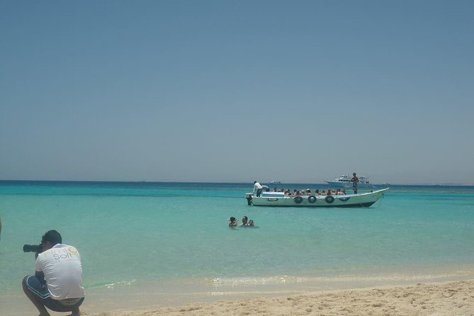 Giftun Island ( Orange bay ) from Hurghada - First snorkeling stop: a look below the Red Sea