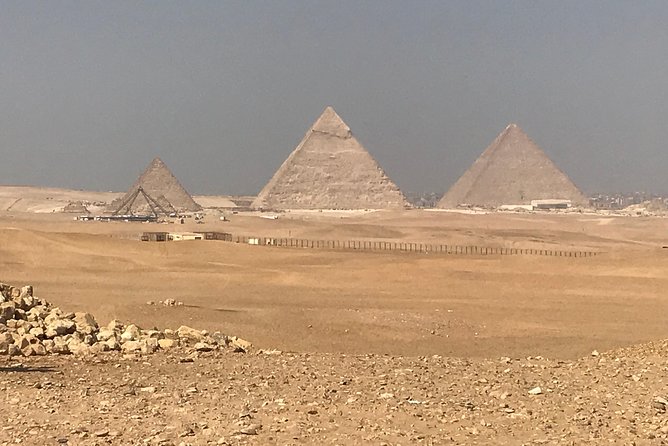 Giza pyramids and Saqqara step pyramid - How much walking and effort to expect