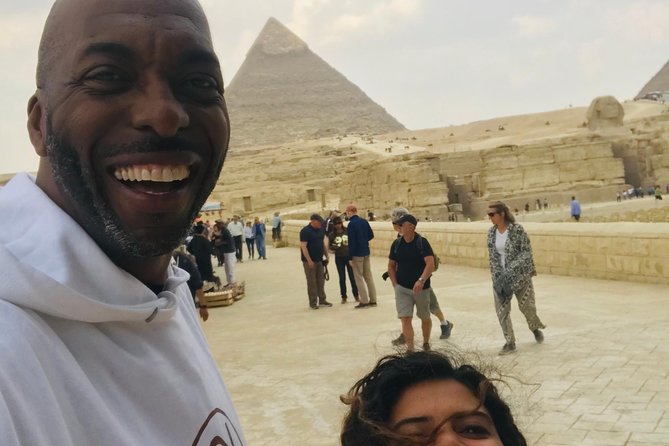 Giza pyramids and the Egyptian museum - Lunch, shopping, and the shape of the day