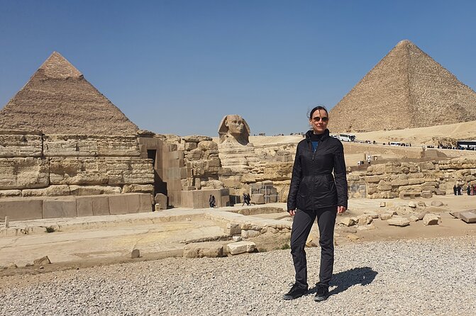 Giza pyramids,Egyptian Museum, Khan El khalili Bazar and Moez Street - Why this one-day Cairo plan works