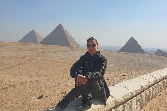 Giza pyramids,Egyptian Museum, Khan El khalili Bazar and Moez Street - Who should book this Cairo tour?