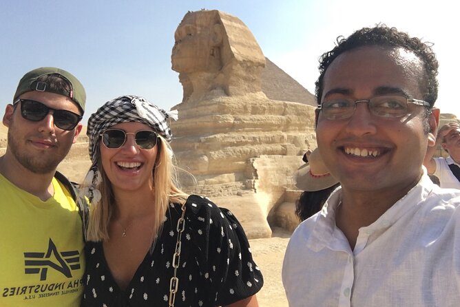 Giza Pyramids, Sphinx, Sakkara Pyramid with Camel ride & Shopping - Five things to know before you book