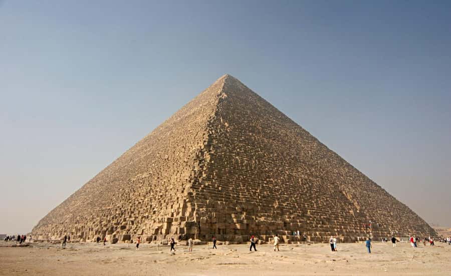 Giza Pyramids Tour With Entry To Khufu Pyramid From Cairo - Seeing all three pyramids on the Giza Plateau