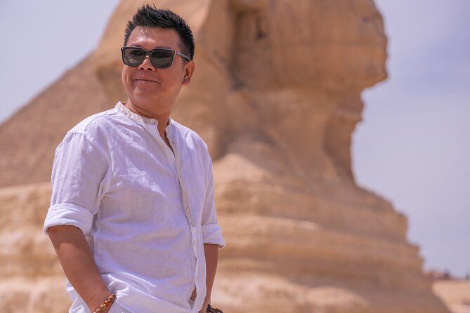 Giza pyramids with professional photography - A 20-minute camel ride changes the mood