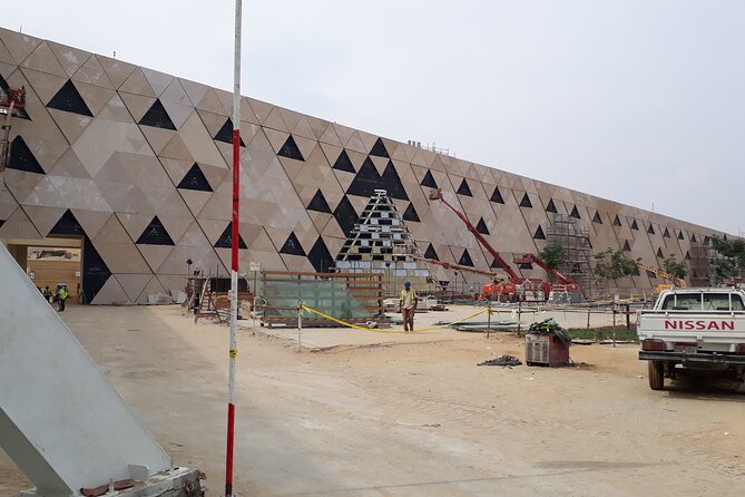 Grand Egyptian Museum the GEM tour and Giza Pyramids - What the $60 price really buys