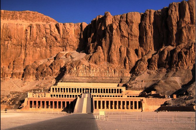 Guided tour to Luxor Highlights From EL Gouna - Colossi of Memnon: a short stop with a big visual payoff