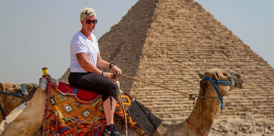 Half-Day Cairo Sightseeing Tour to Pyramids of Giza & Sphinx - Who should book this Giza experience?