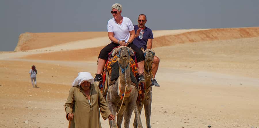 Half-Day Cairo Sightseeing Tour to Pyramids of Giza & Sphinx - What the Egyptologist guide adds