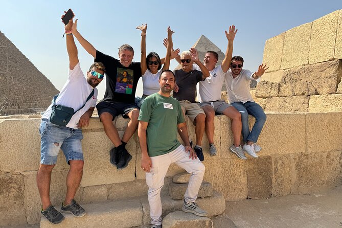 Half Day Giza Pyramids and Sphinx - Comparing Khafre and Menkaure