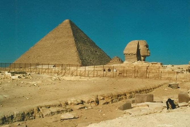 Half Day Private Tour to Giza Pyramids Sphinx - Starting at the Giza Plateau