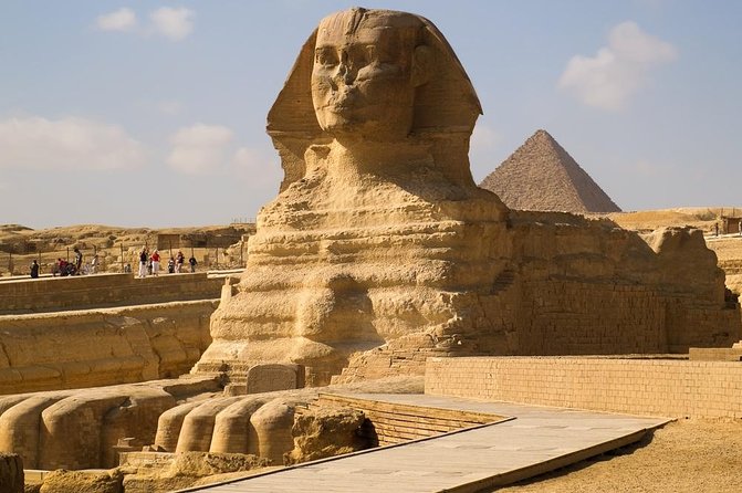 Half-Day Private tour to Pyramids of Giza and Sphinx - The three pyramids of Giza