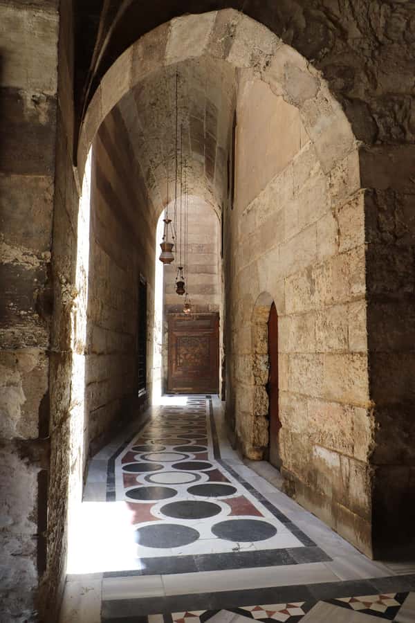 Half Day Tour: El Moez Street, Al Azhar Park and Bazar - Photo opportunities and comfort